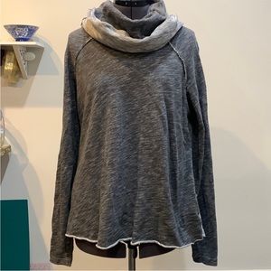 Free People Beach Two Body Cowl neck
Cotton Top